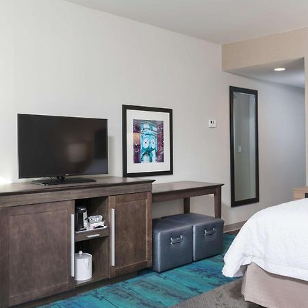 Hampton Inn & Suites By Hilton Chicago Schaumburg Il Buitenkant foto